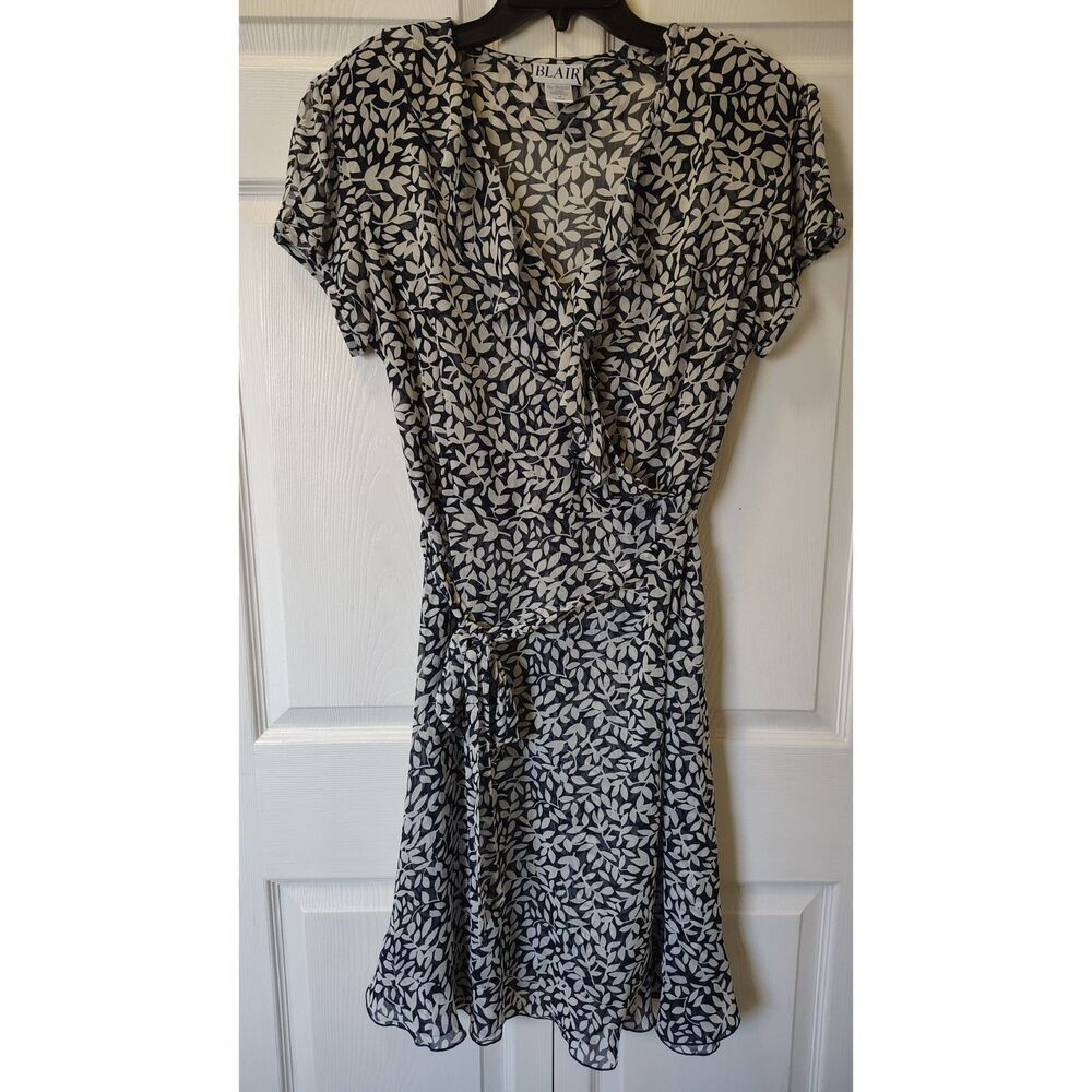 Blair Women's Navy & White Leaf Print Midi Wrap Dress 20P